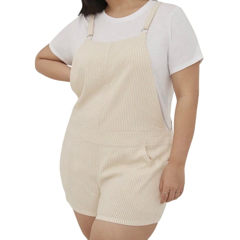 NEW Torrid Striped Overall Shorts Size 5X (28) Beige and White Adjustable Straps